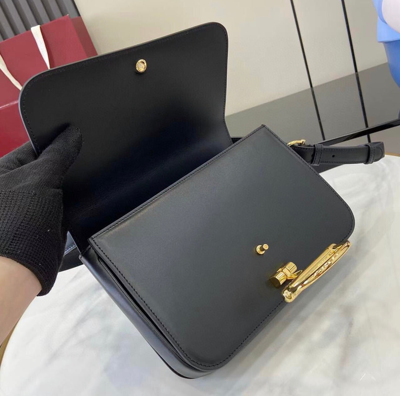 Siena Shoulder Bag