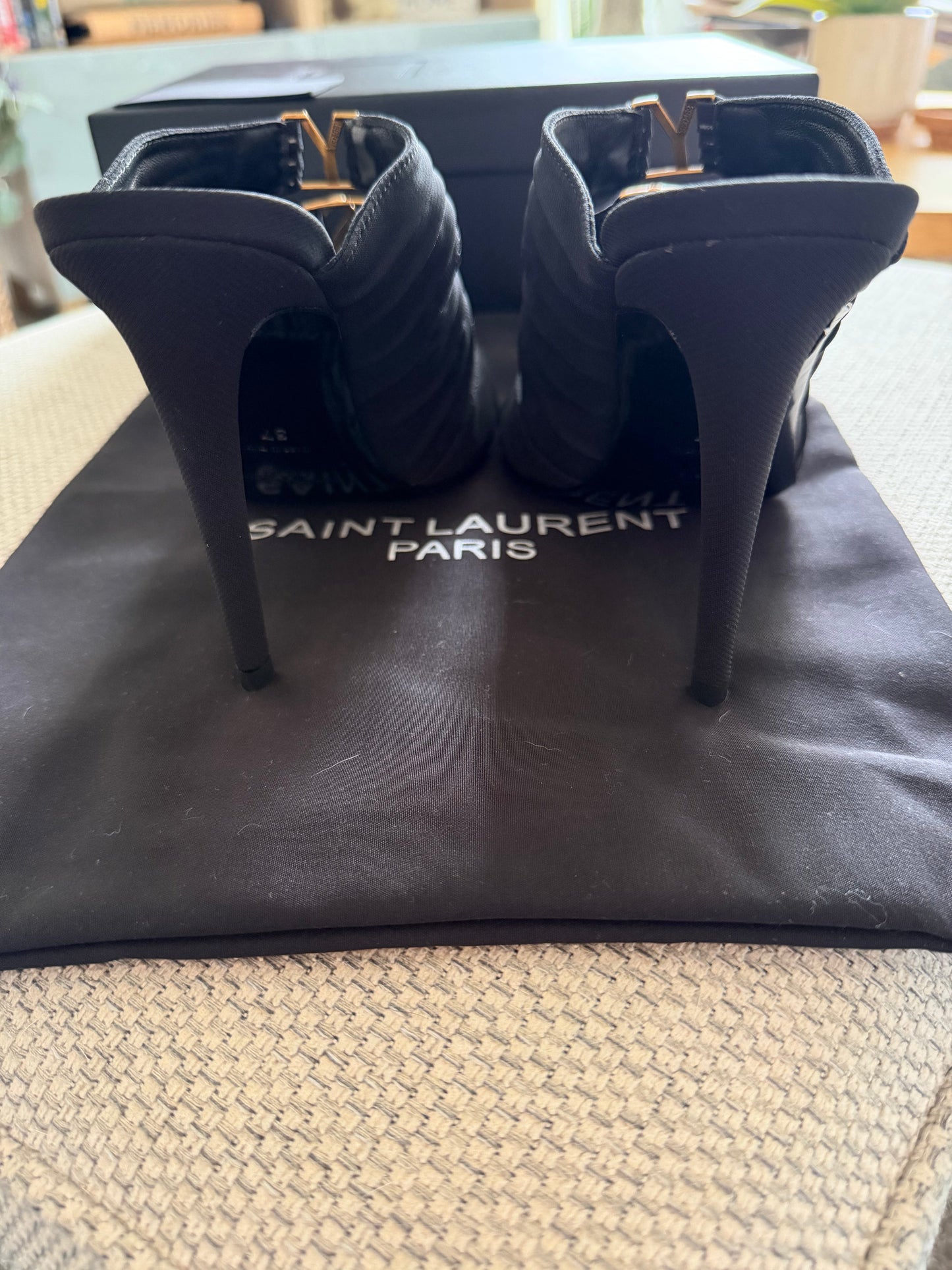 Emilie Sandals