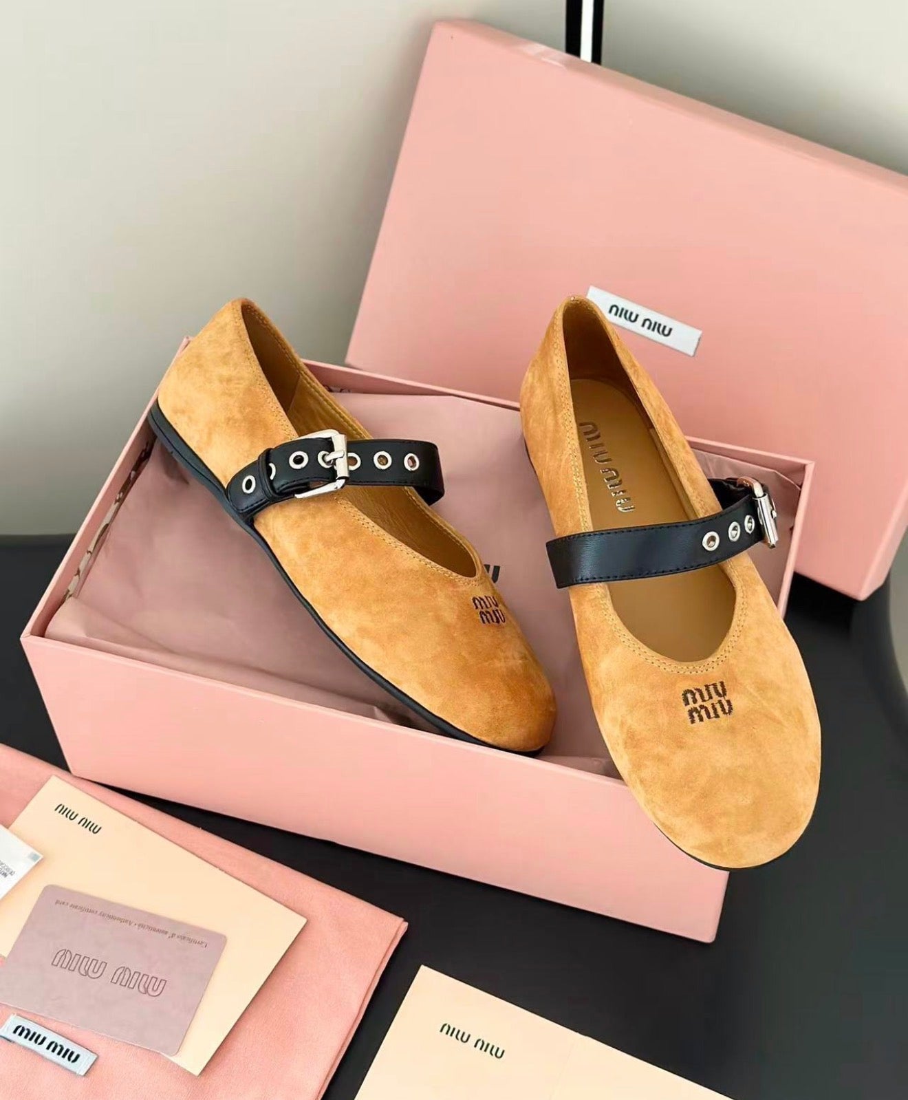 Suede Pumps