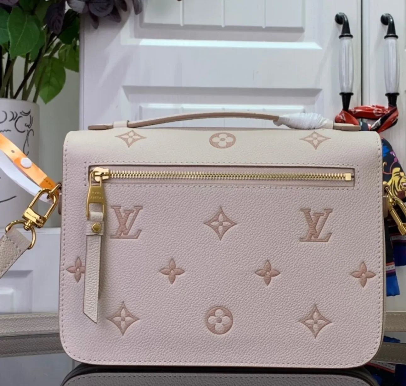 Pochette Metis