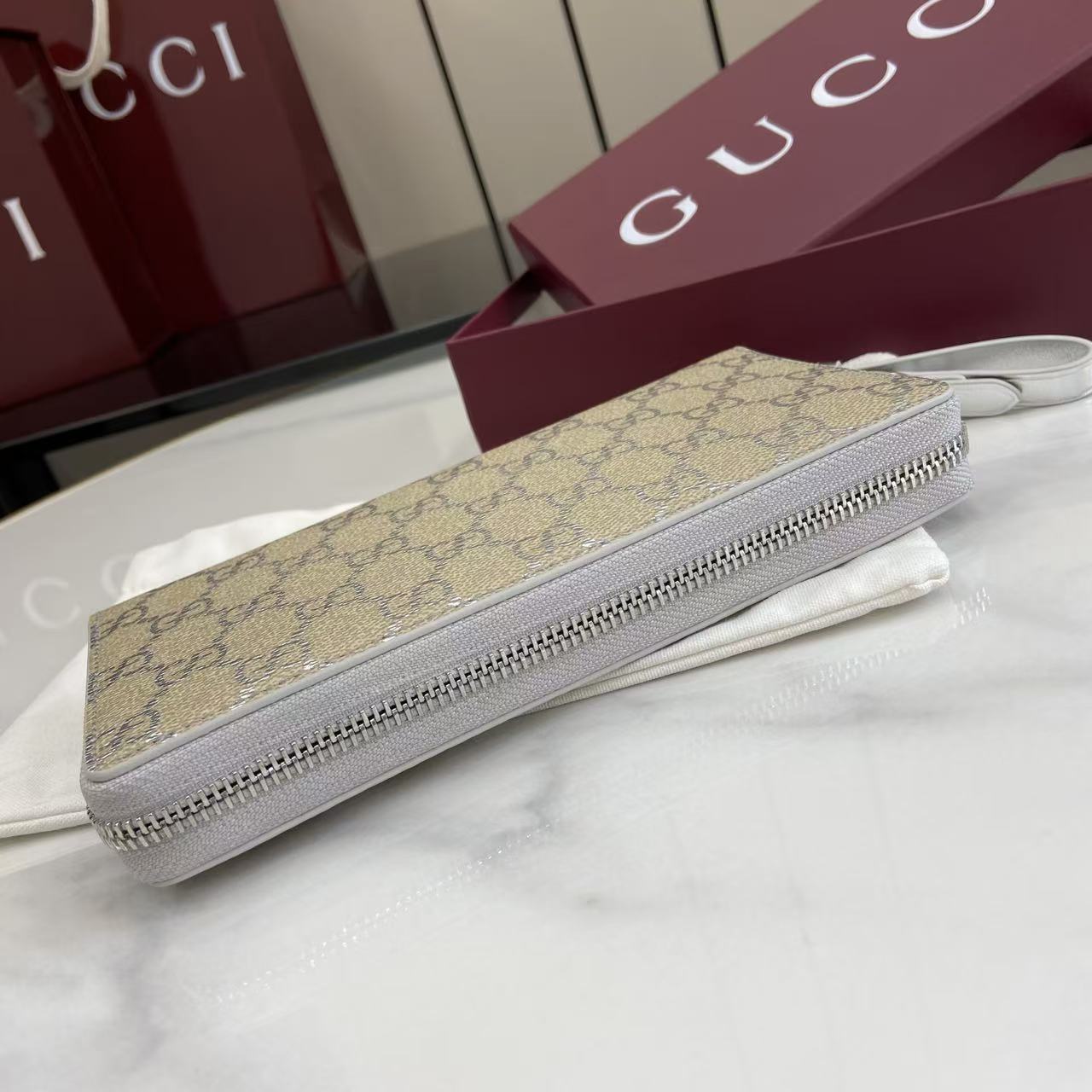 Zippy Wallet