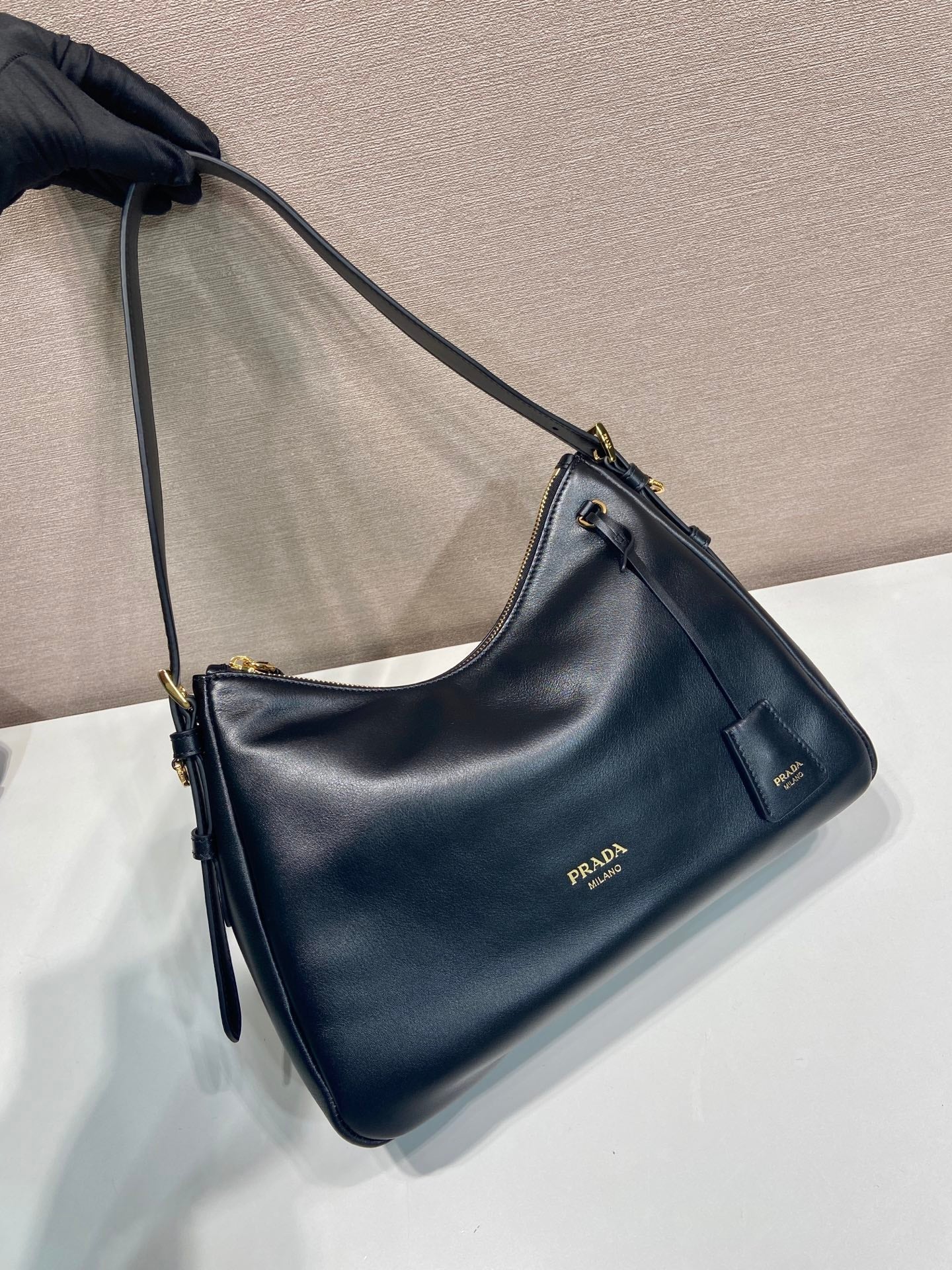 Aimee Medium Shoulder Bag