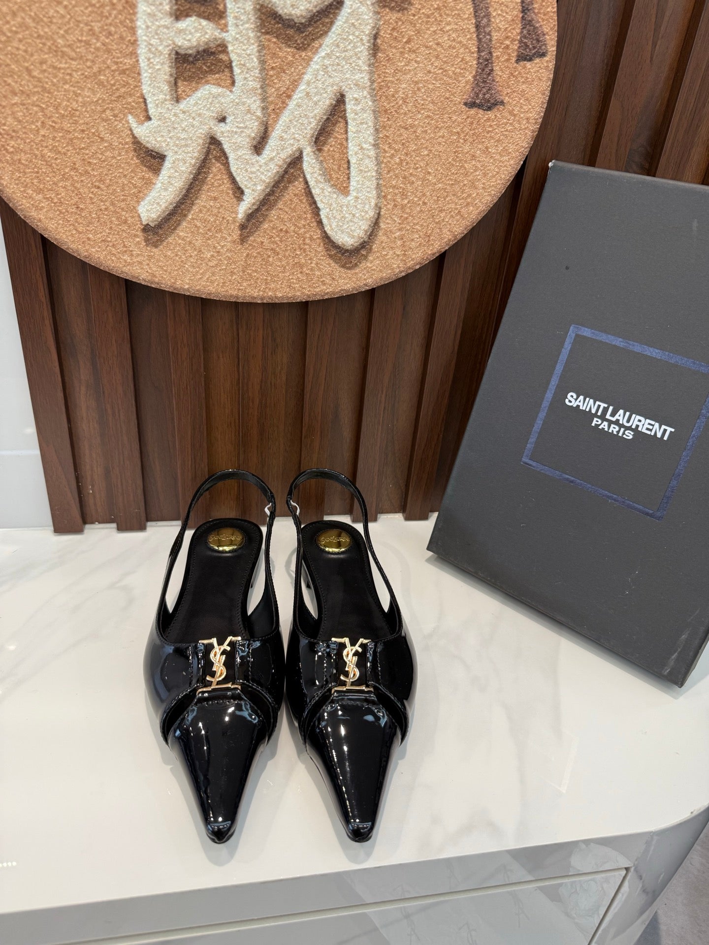 Leather Pumps