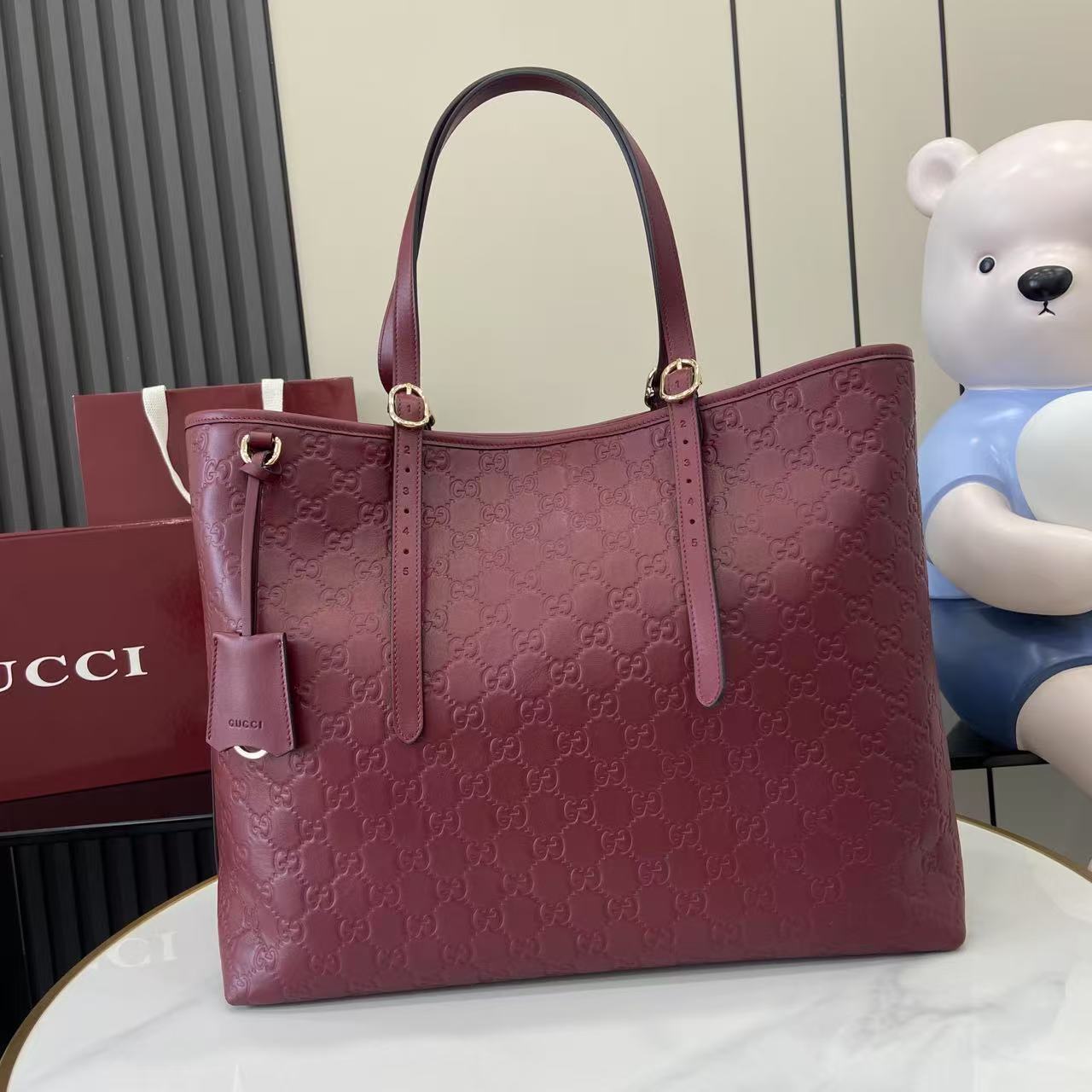 GG Tote