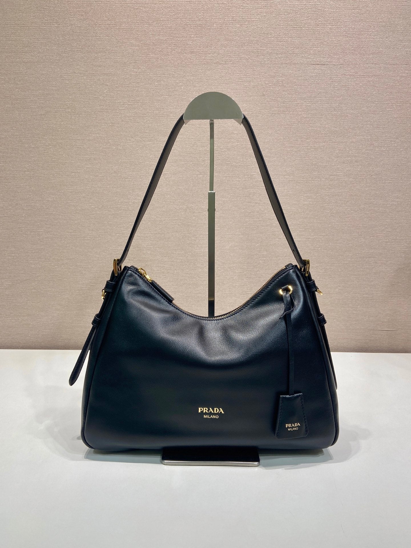 Aimee Medium Shoulder Bag