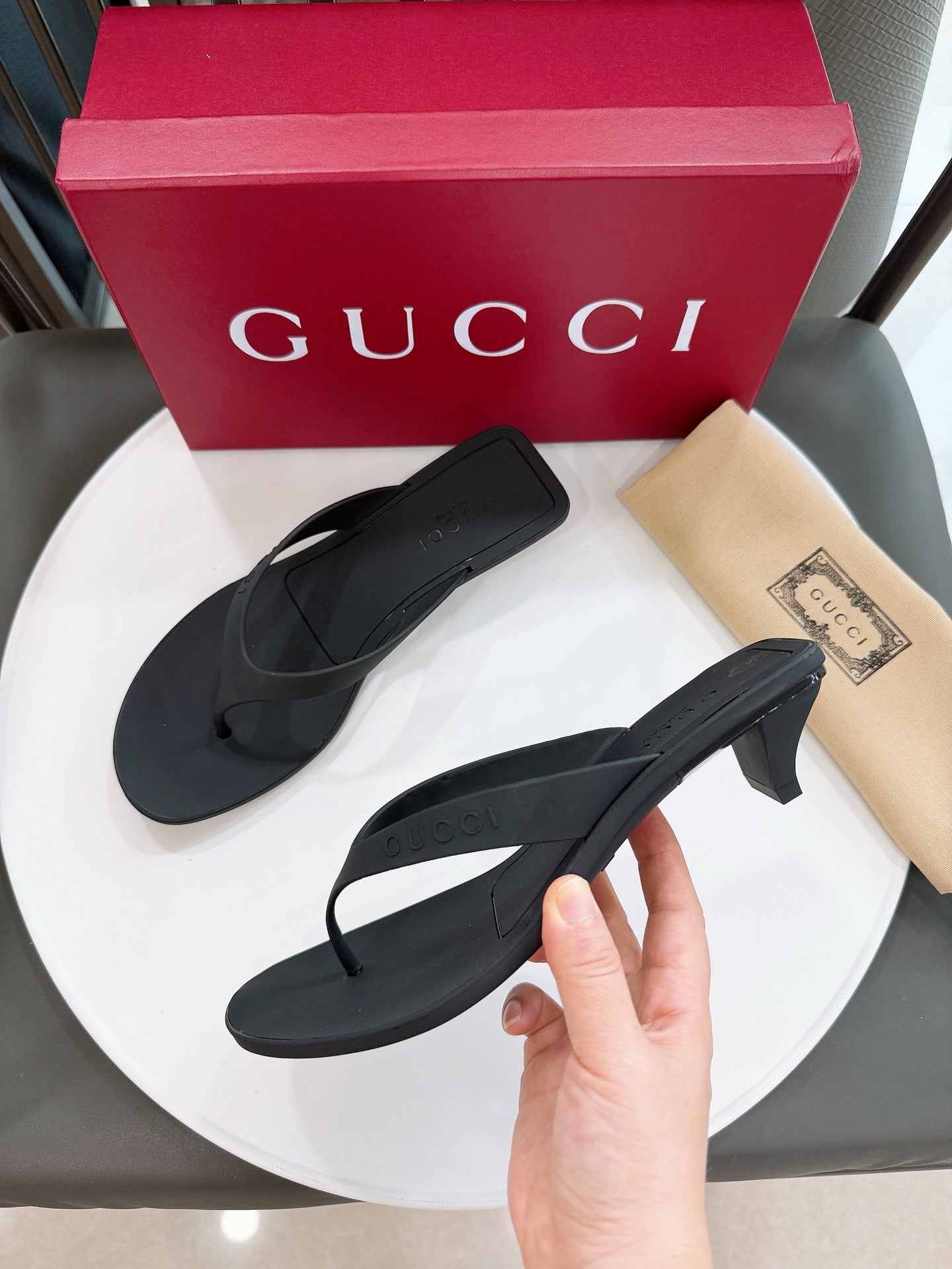 GG Sandals