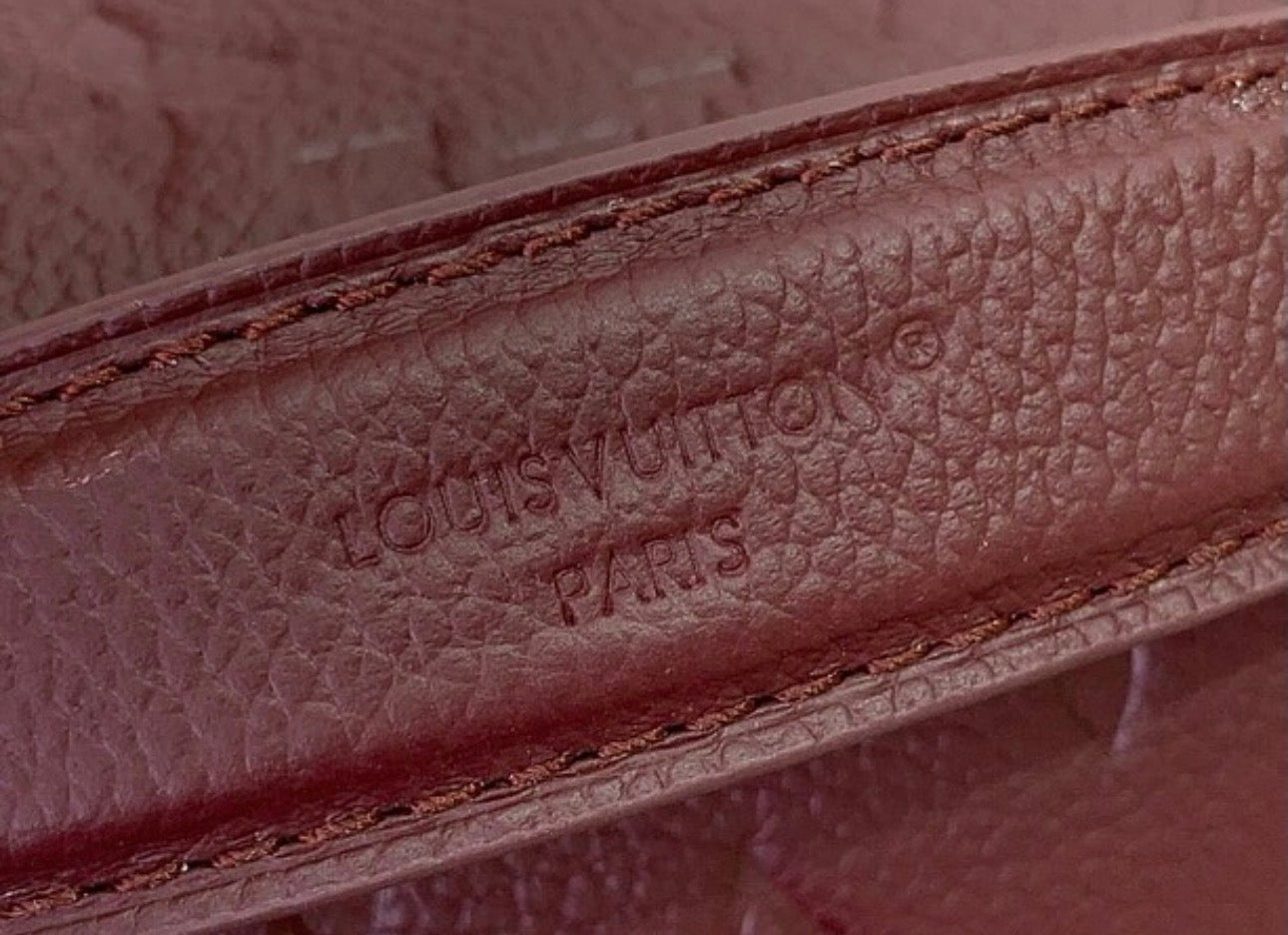 Pochette Metis