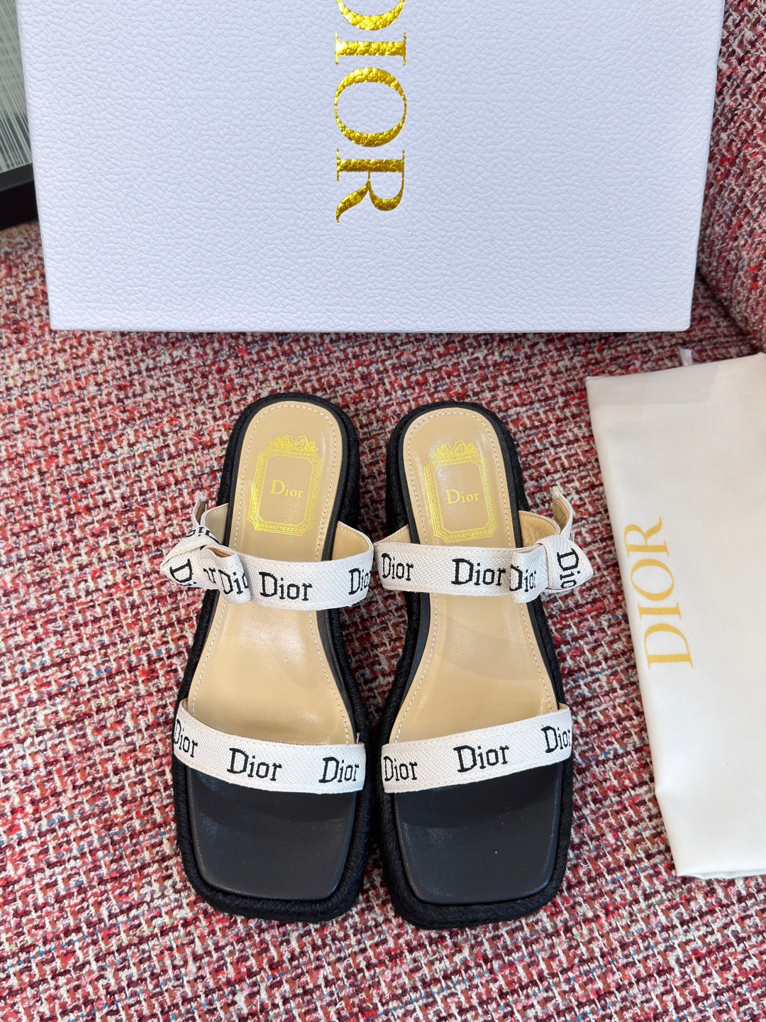 Cotton Wedges