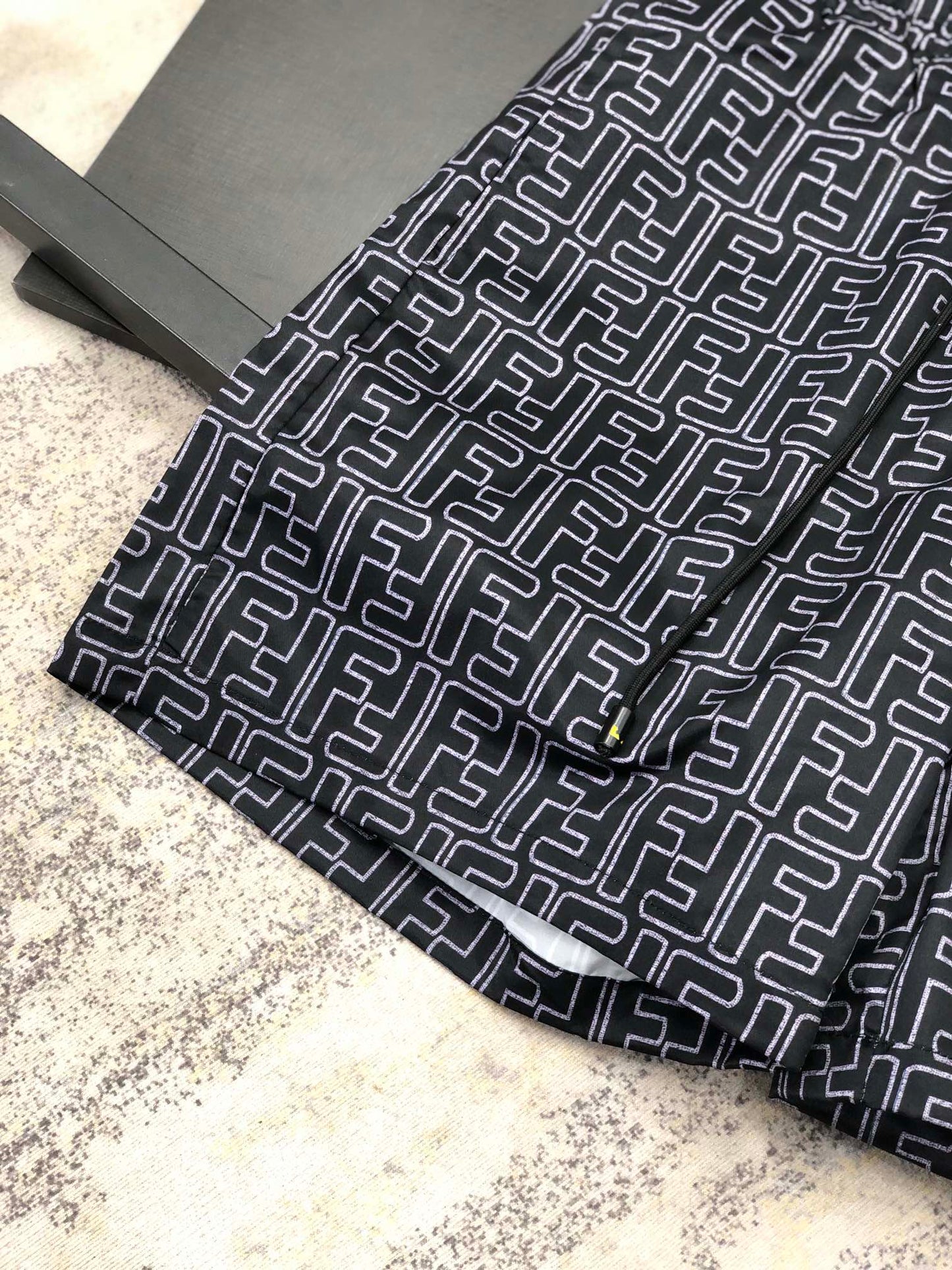 Logo Shorts
