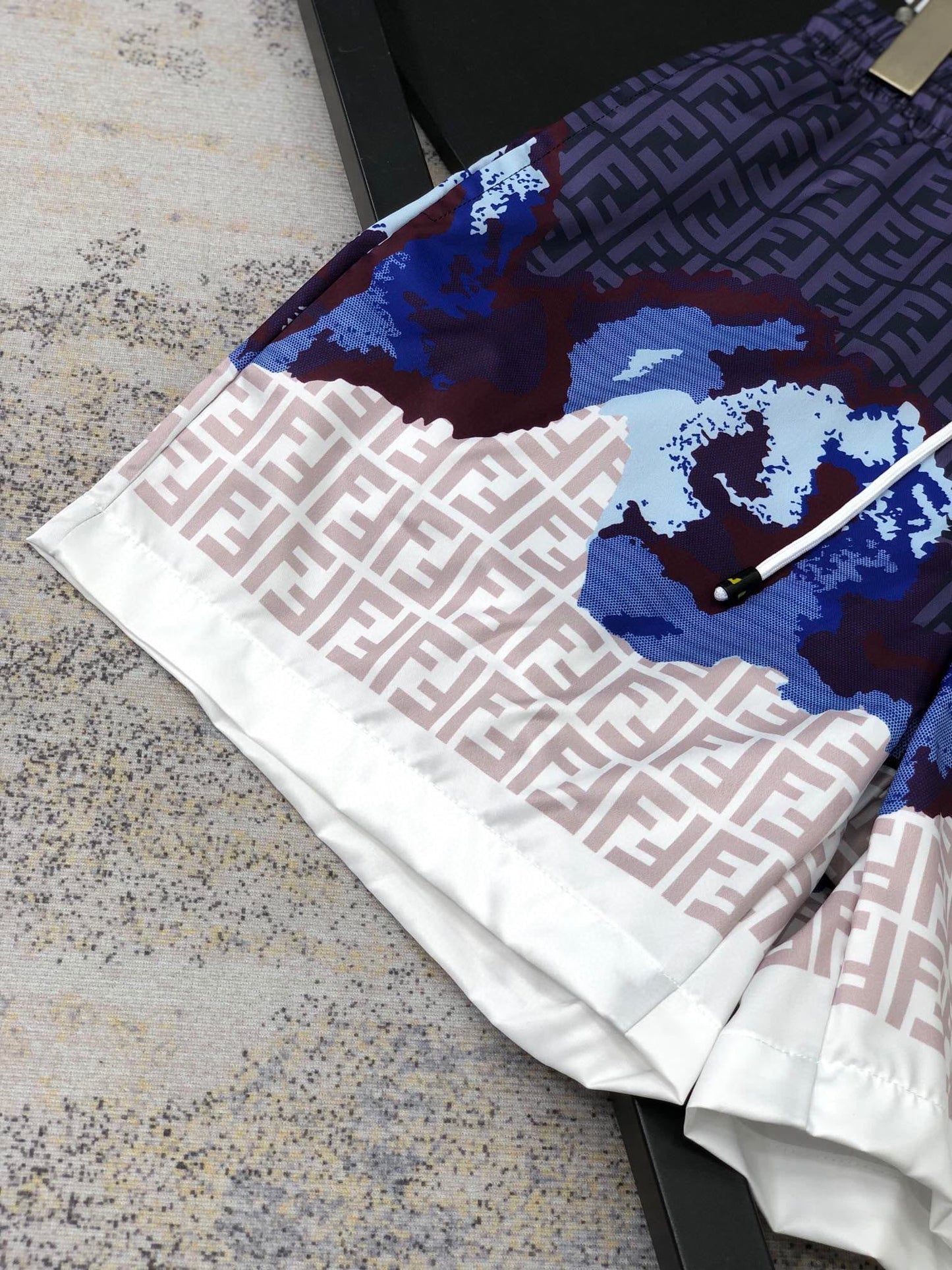 Logo Shorts