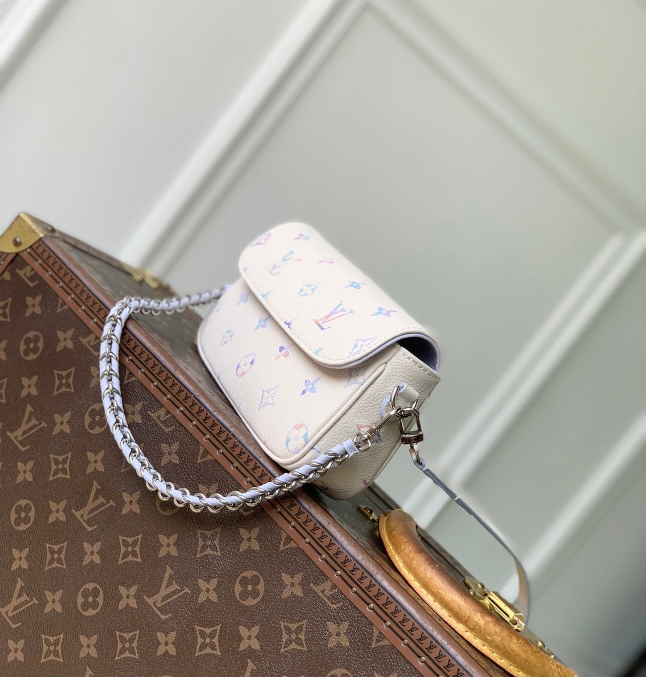 Ivy Chain Bag