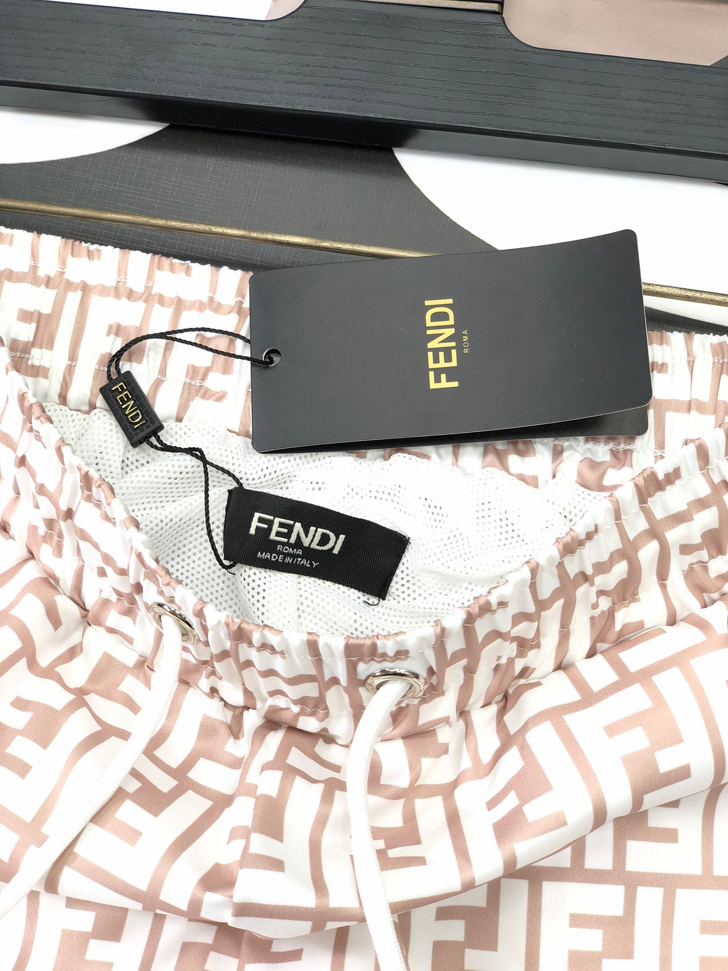 Logo Shorts