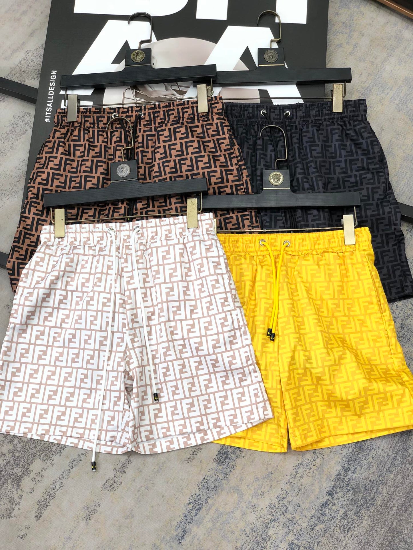 Logo Shorts