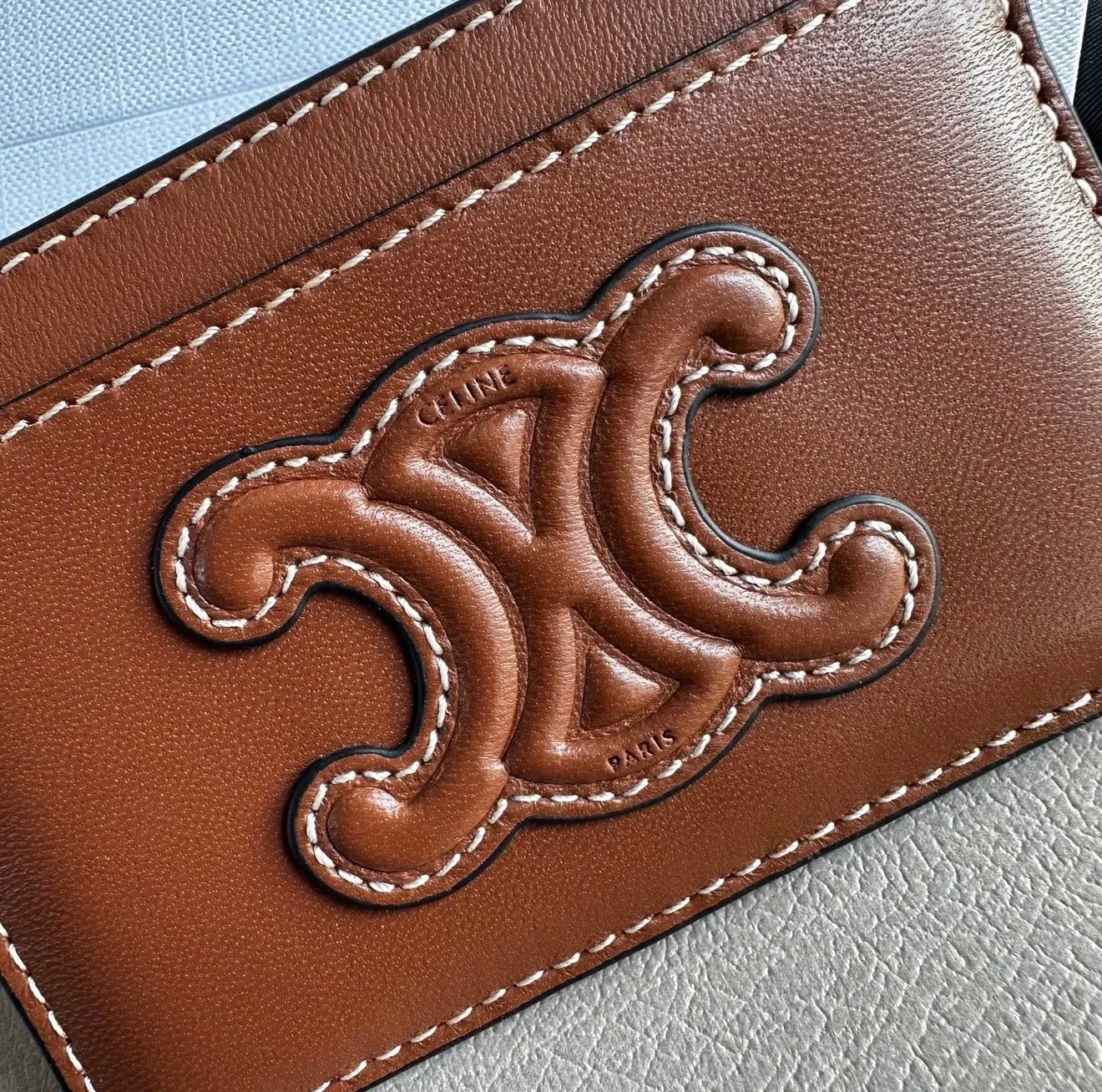 Triomphe Card Holder