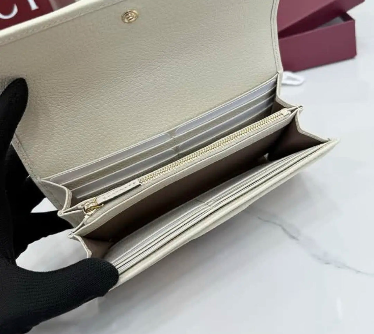 Continental Wallet