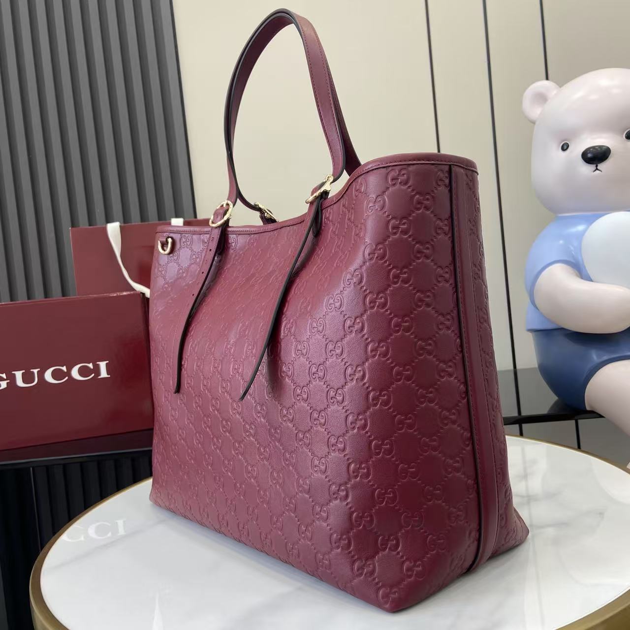 GG Tote