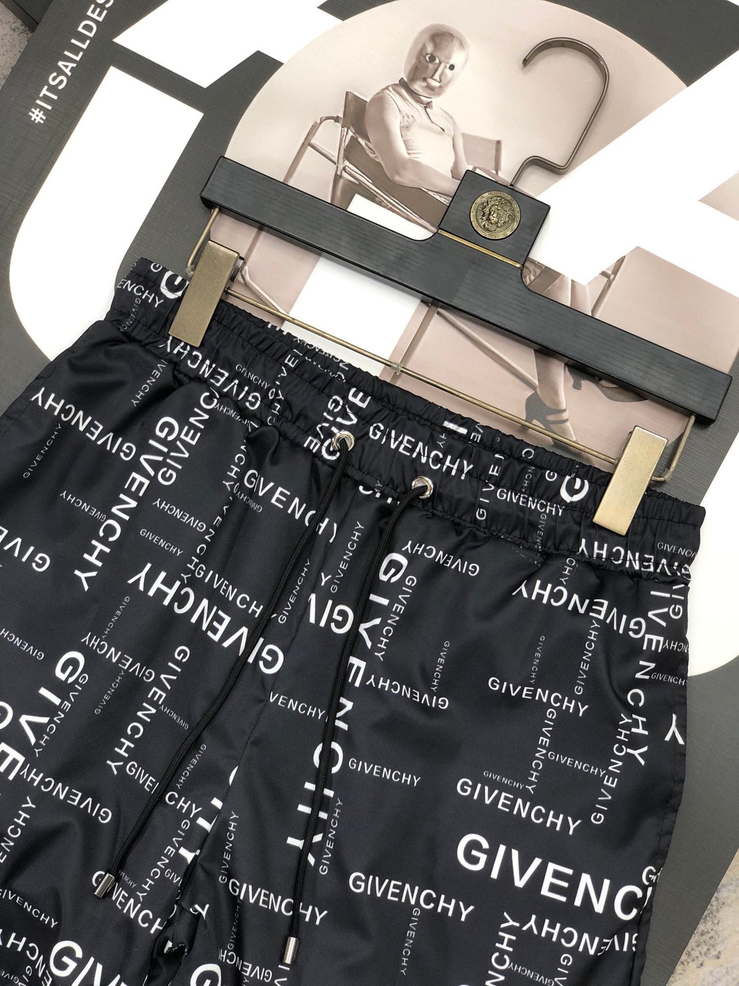 Logo Shorts