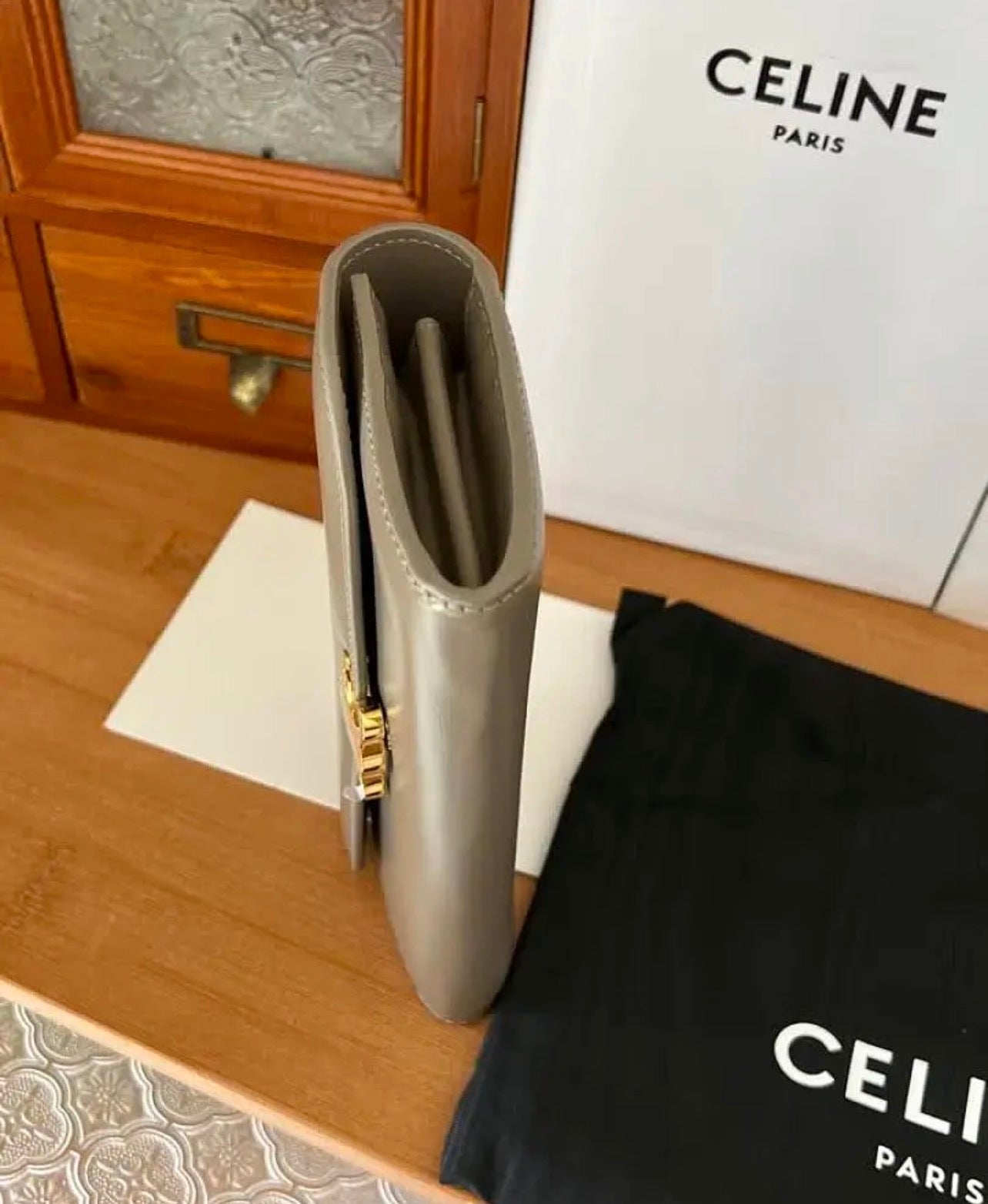 Triomphe Purse