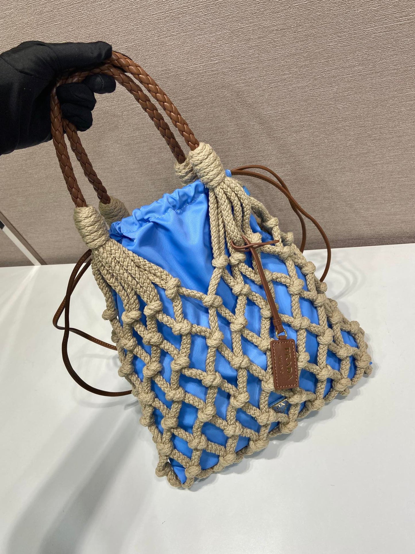 Noue Tote
