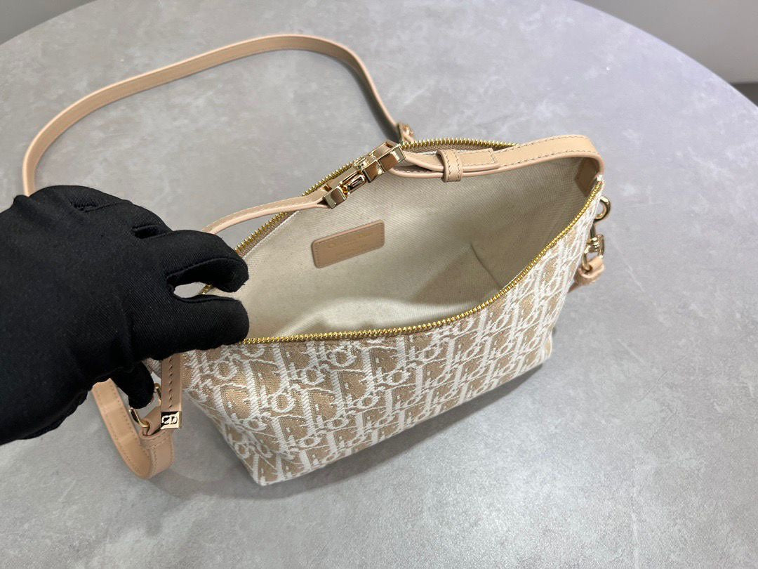 Pouch Bag