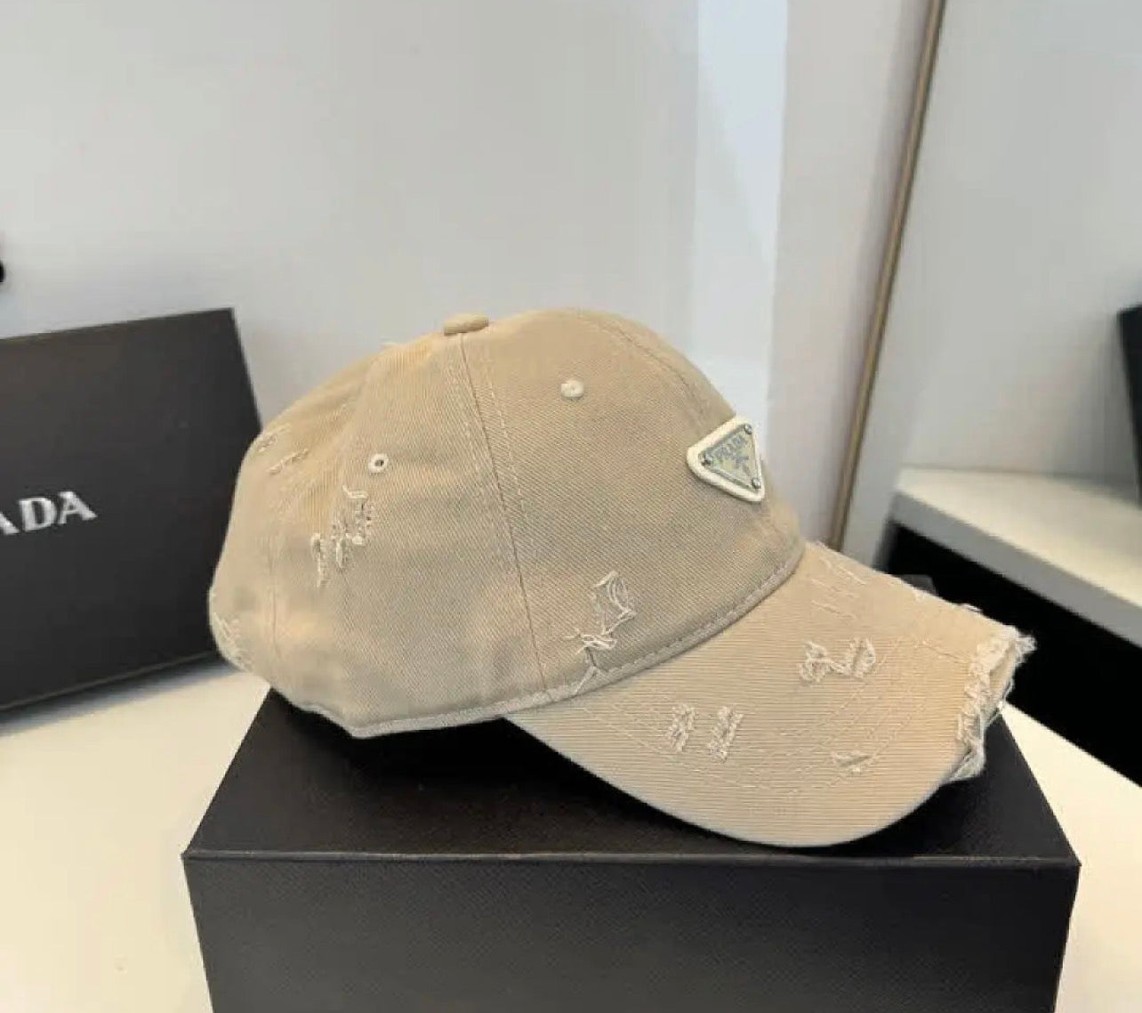 Logo Cap