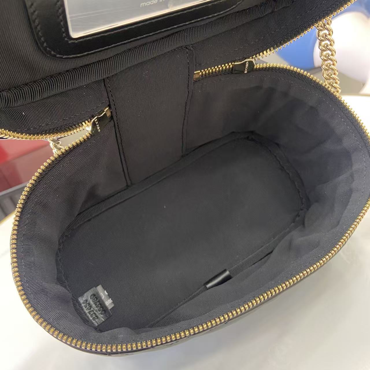 Marmont Vanity