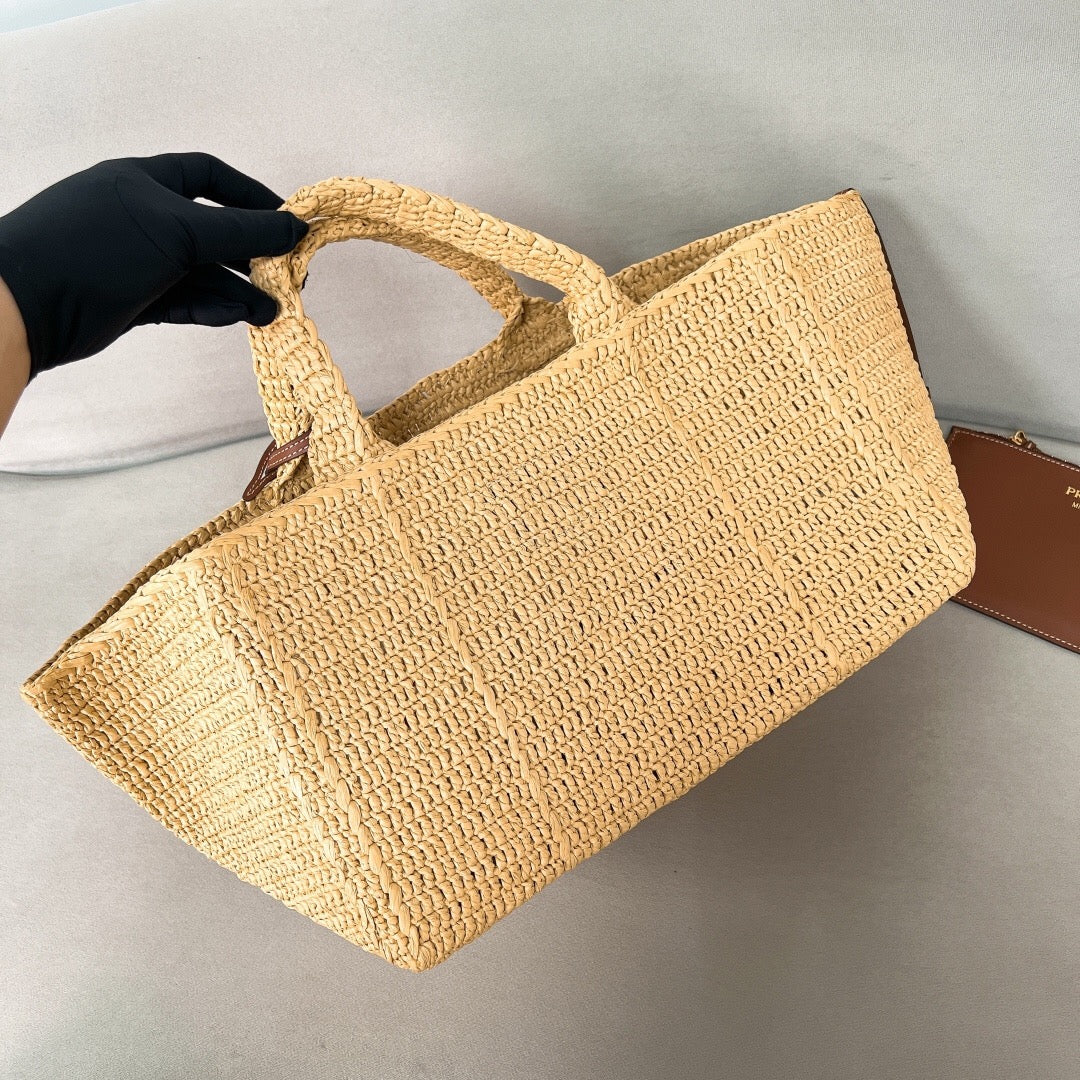 Raffia Tote Bag