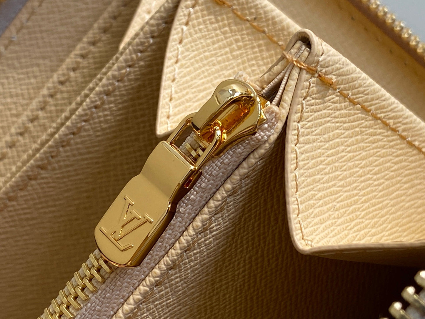 Zippy Wallet