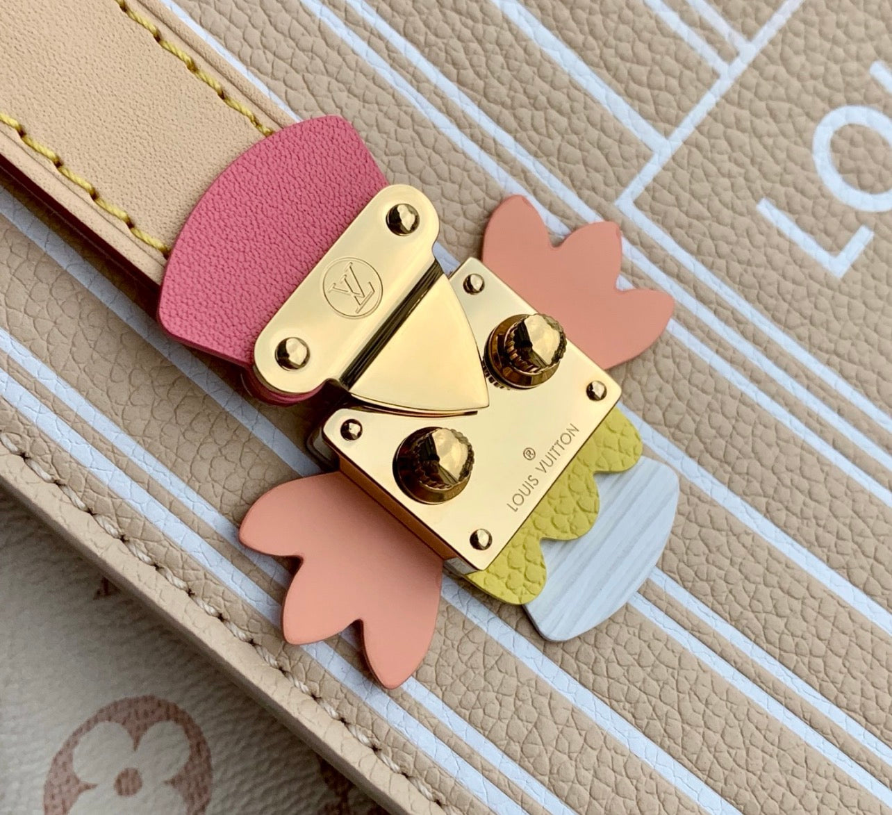 Neverfull Inside Out