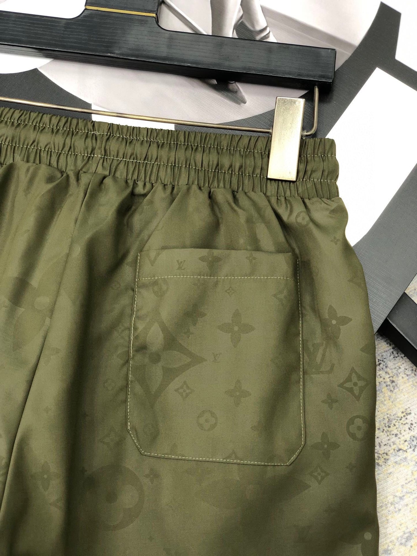 Logo Shorts