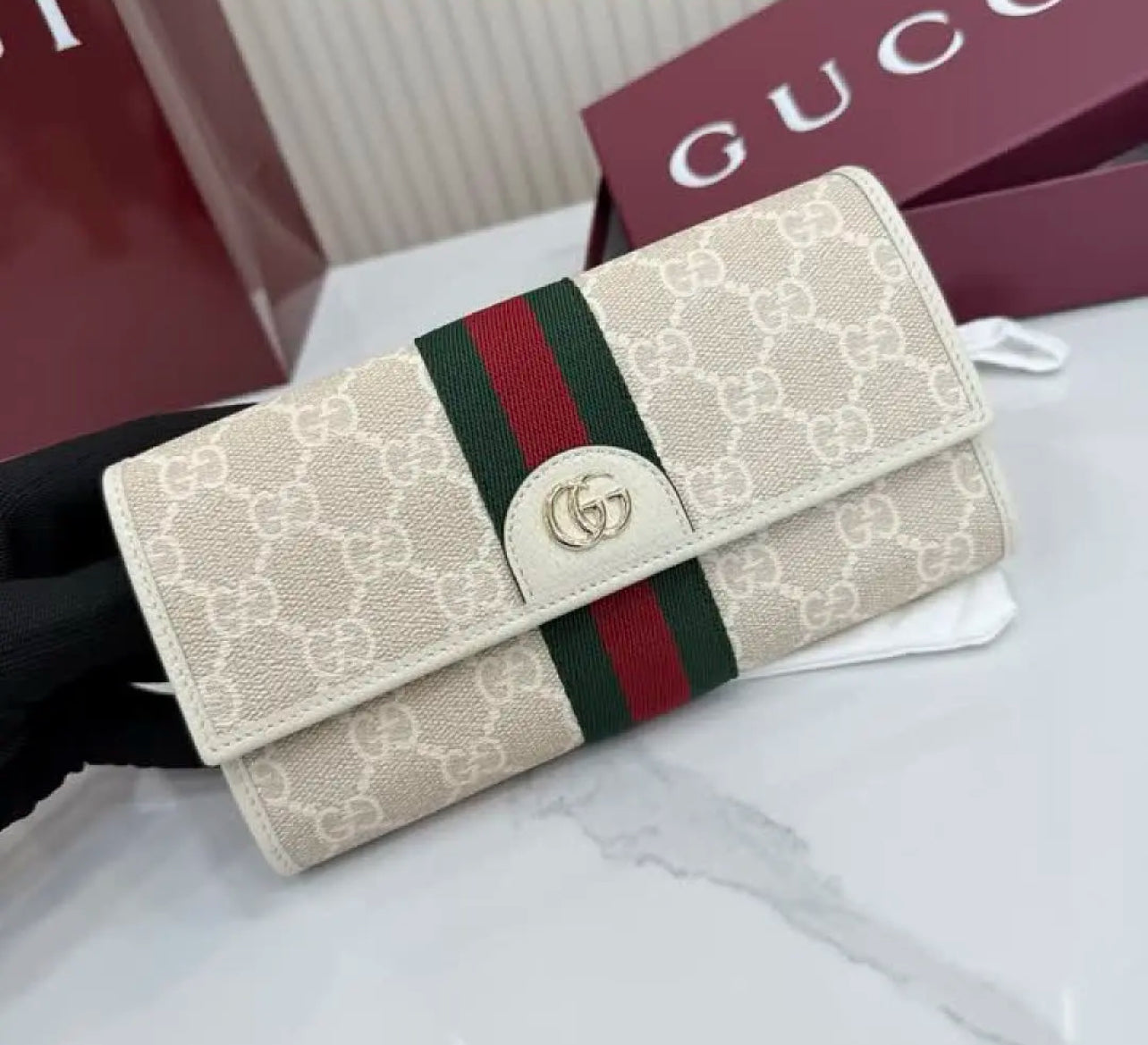 Continental Wallet
