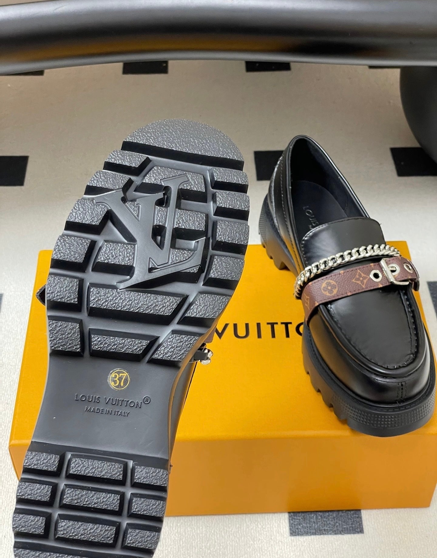 District Loafers