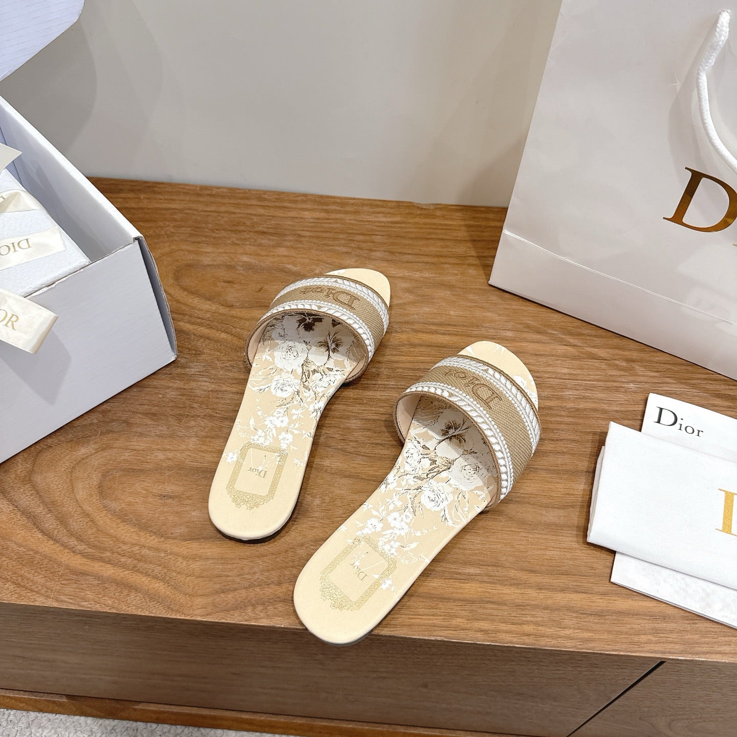 Dway Mules