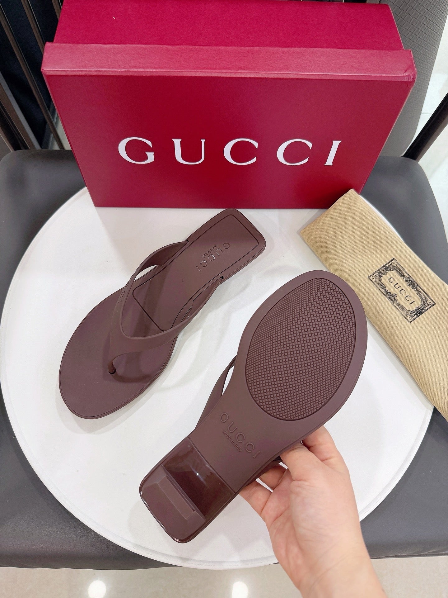 GG Sandals