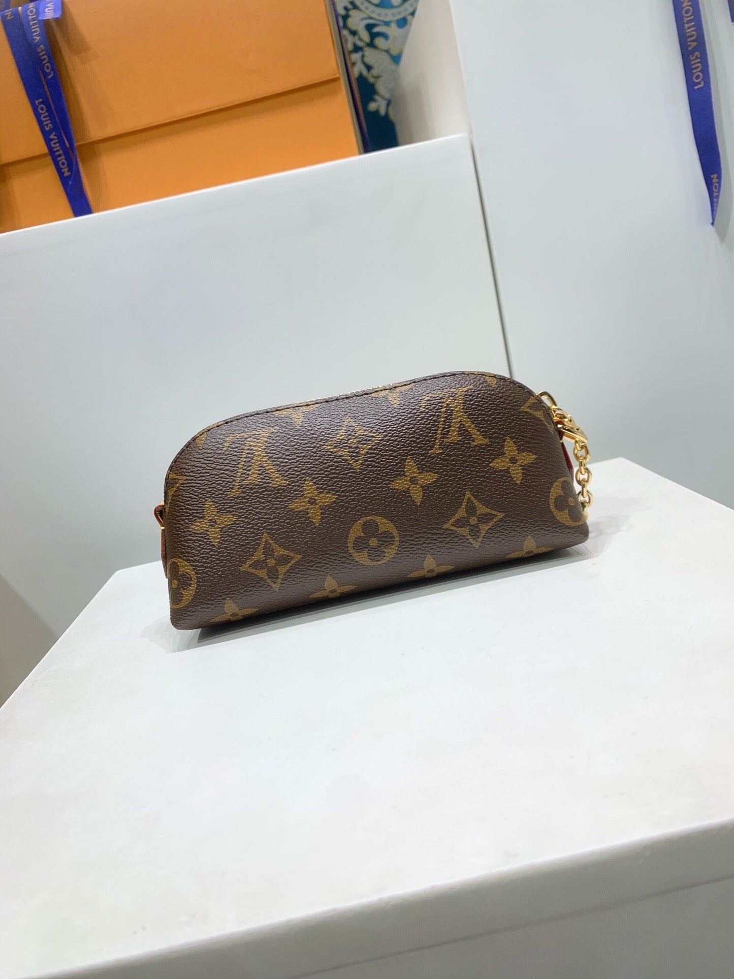 Cosmetic Pouch