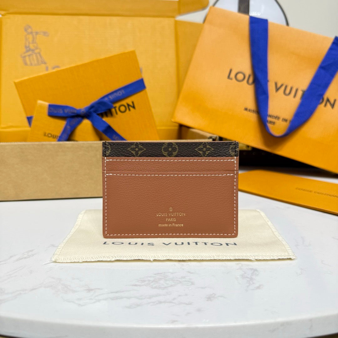 Low Key Card Holder