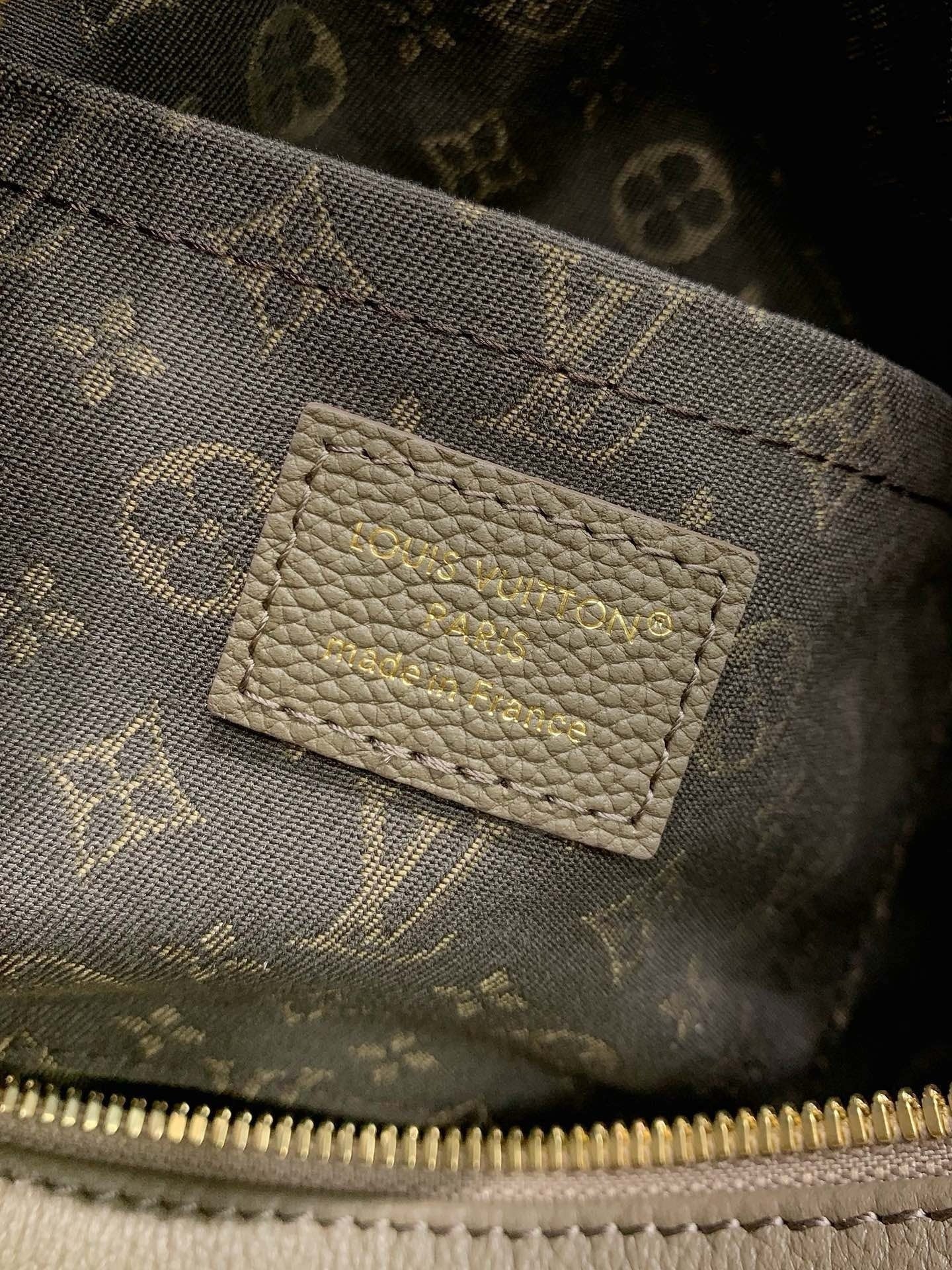 Express Medium Bag