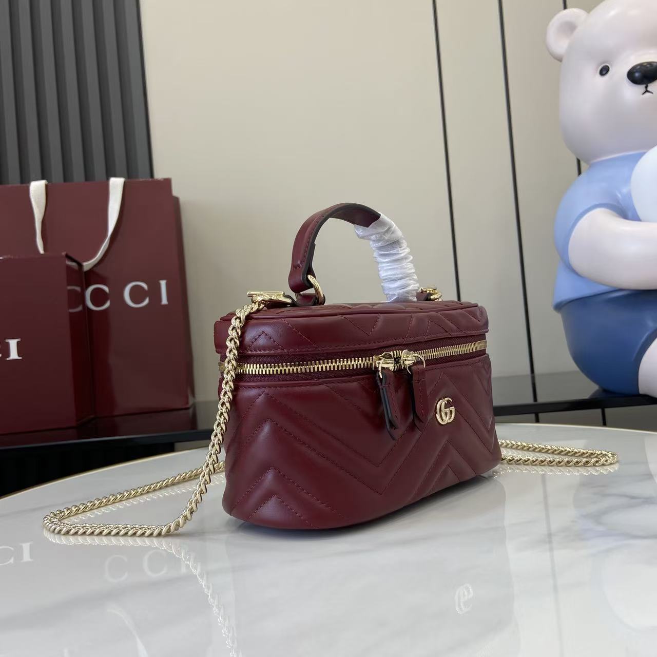 Marmont Vanity