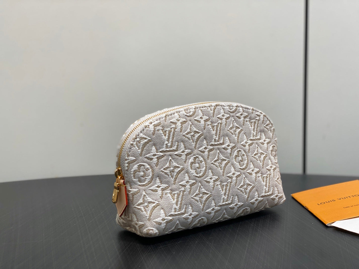 Cosmetic Pouch PM