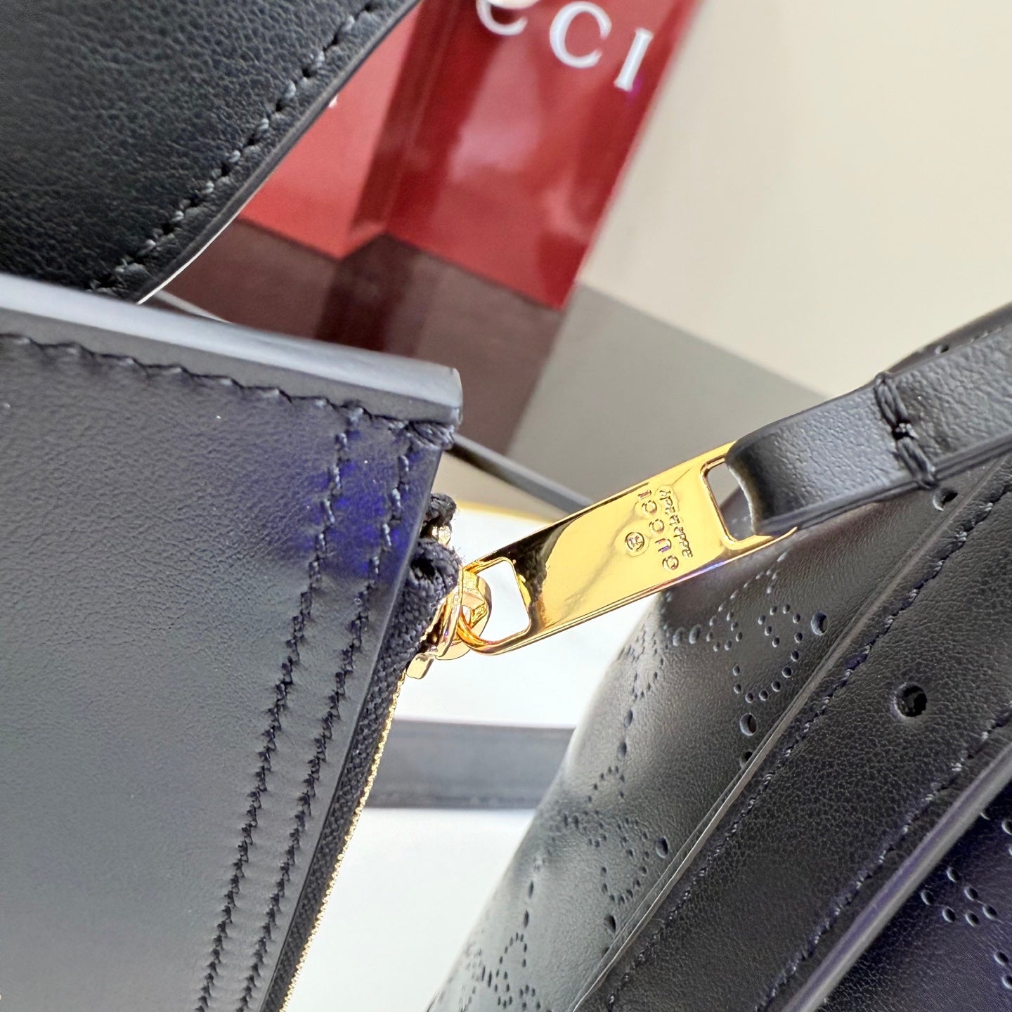 Venice Small Bucket Bag