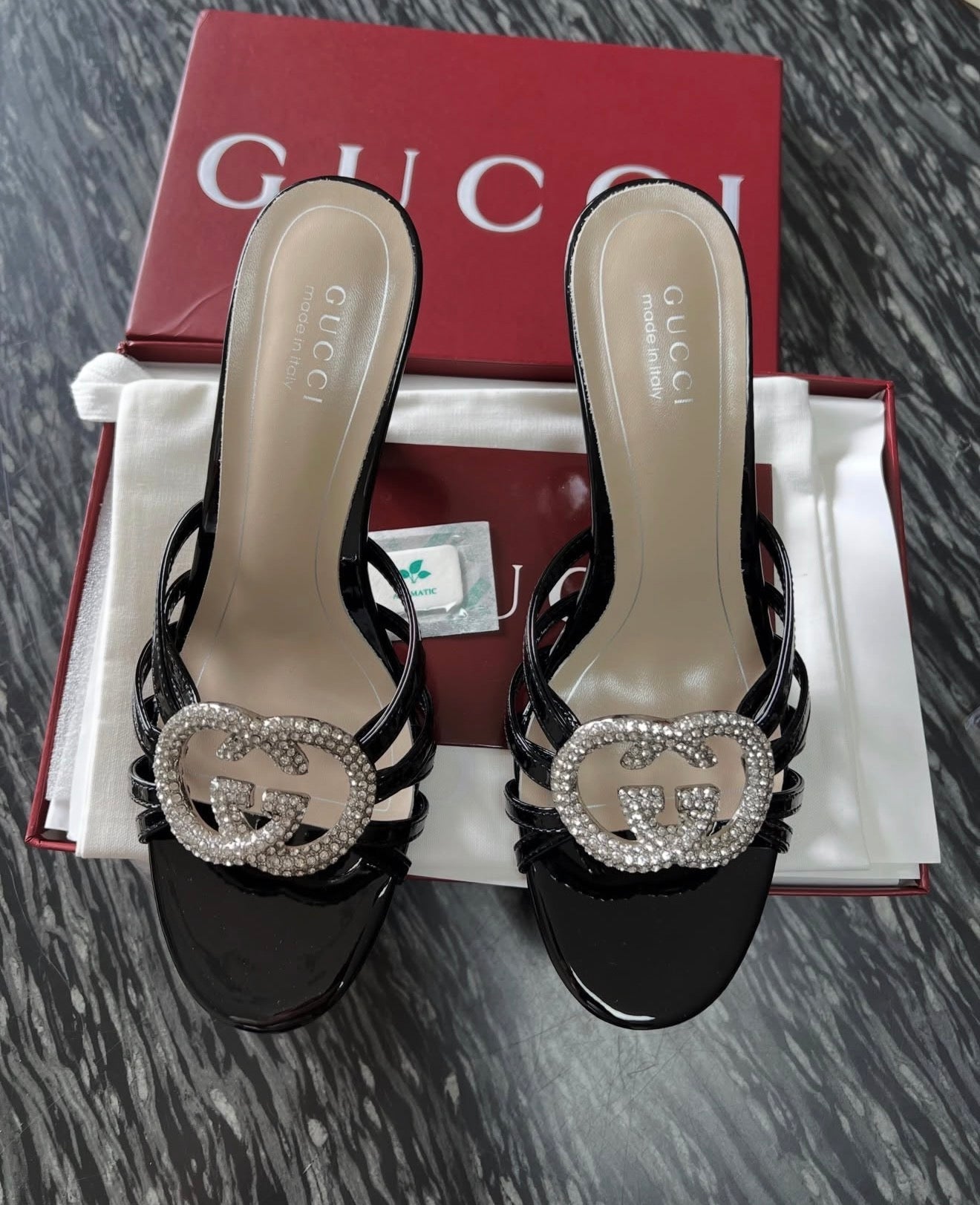 GG Sandals