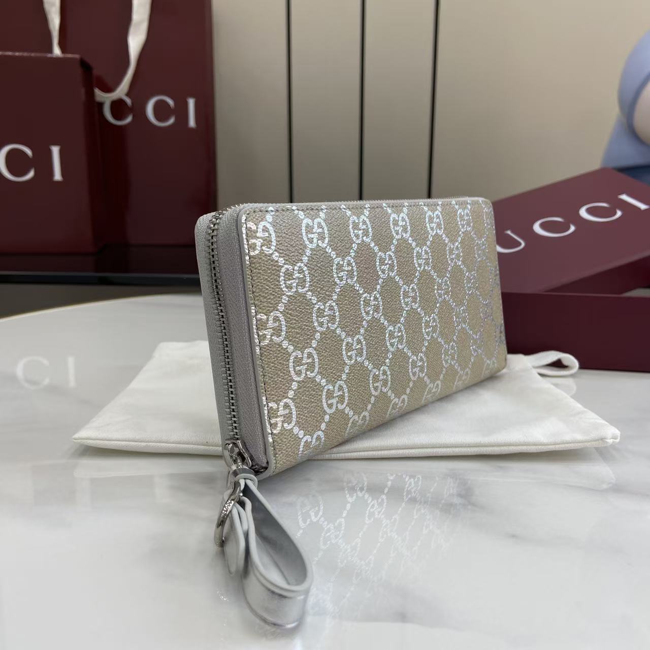 Zippy Wallet