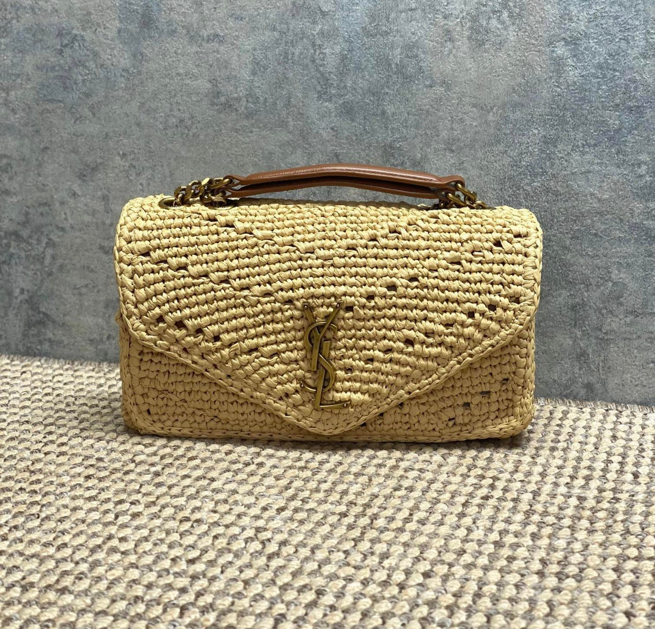 Loulou Raffia