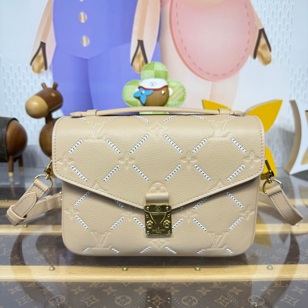 Pochette Metis