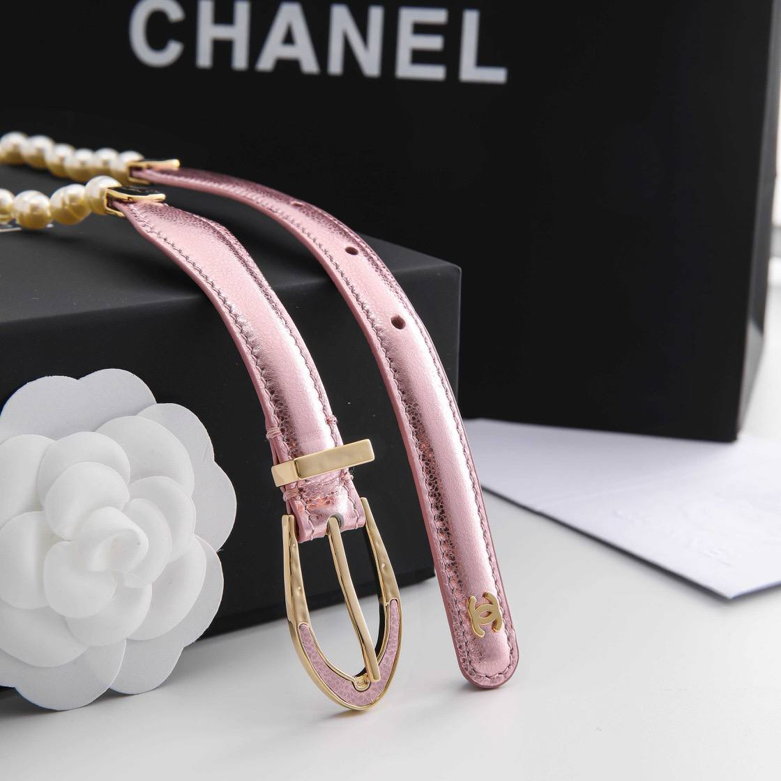 Pearl Belt