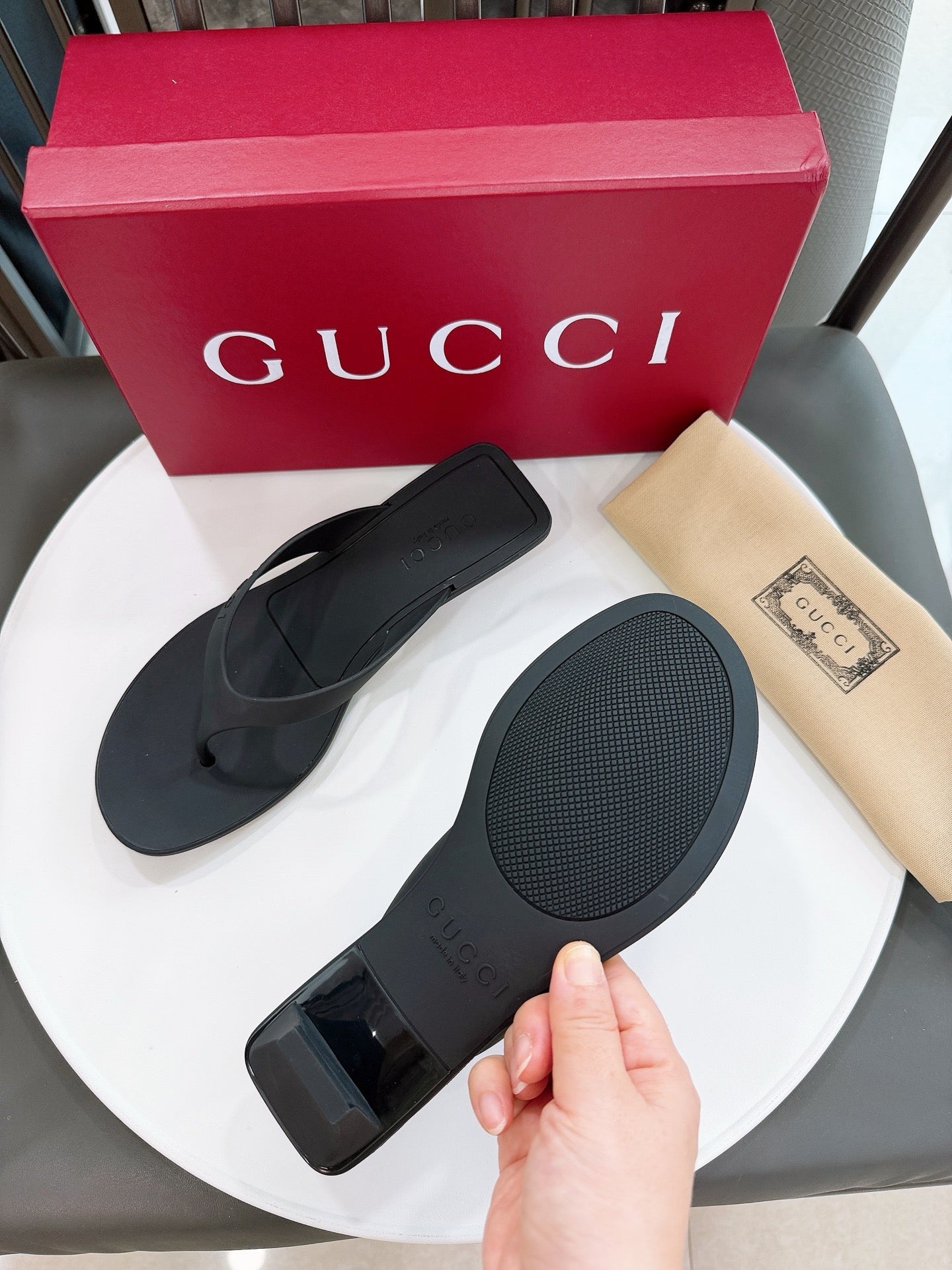 GG Sandals