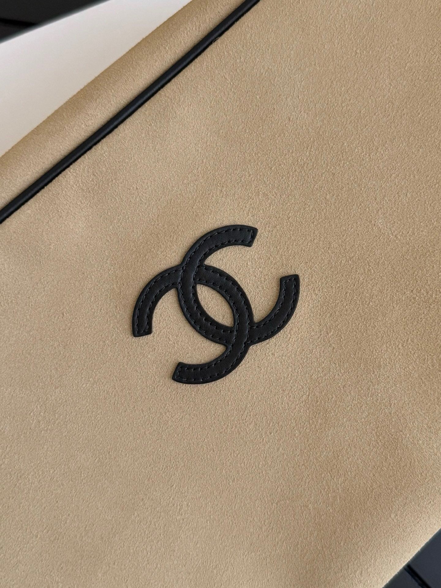 Zipped Pouch