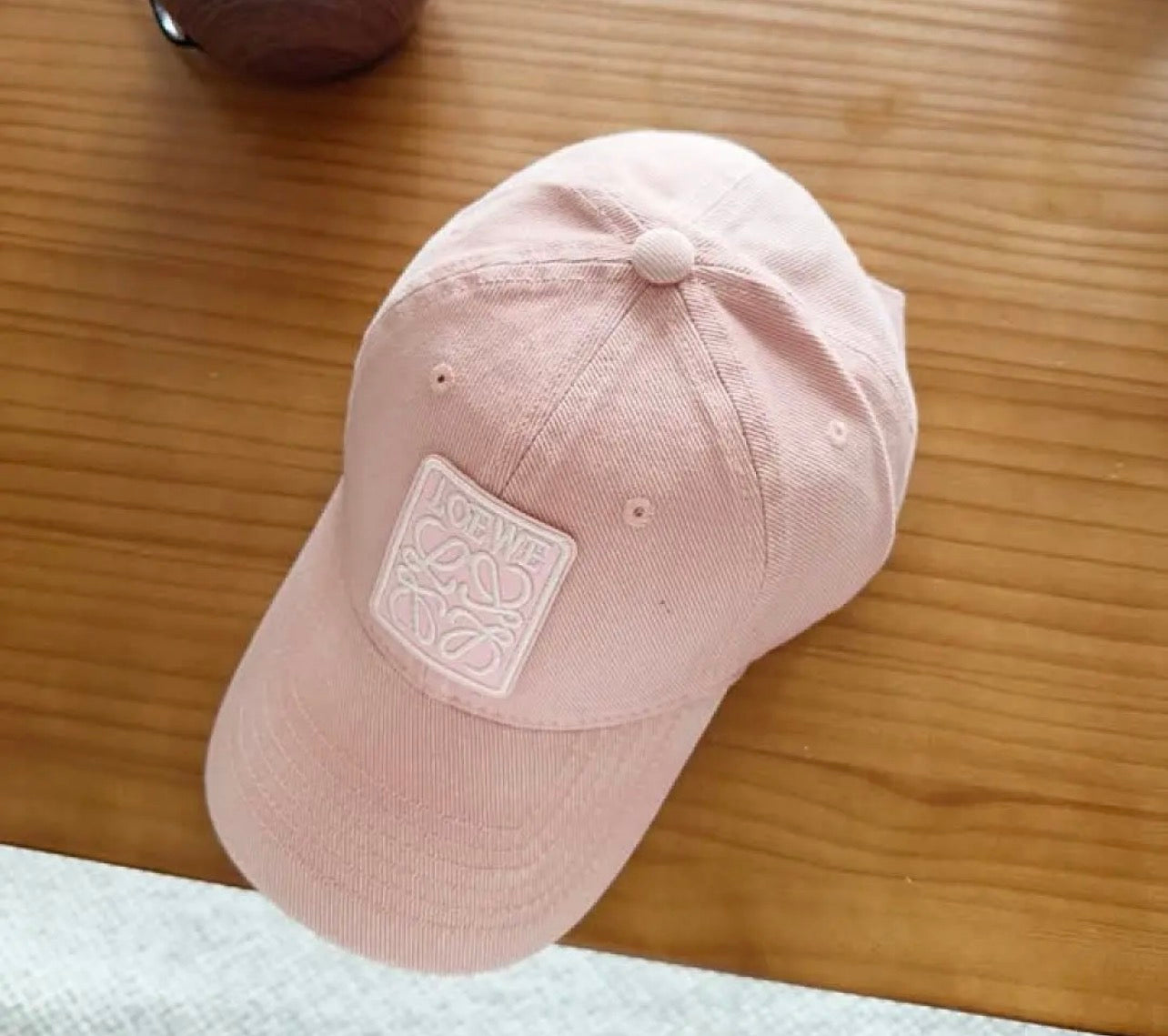 Logo Cap