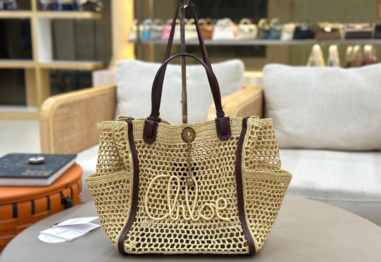 Iconic Tote