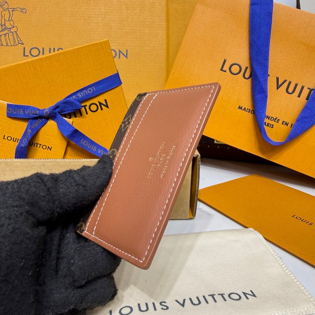 Low Key Card Holder